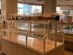 面包甜点陈列柜-85度C(青岛燕儿岛店)