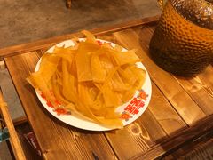 -旧街市鲜货老火锅(大光路店)