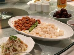 -品悦酒店(三林古镇店)