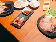 -山之屋炭火烧肉·生啤畅饮(大朗万科中央公园店)