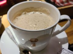 -湊湊火锅·茶憩(杭州湖滨银泰in77店)