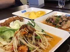 -Pier 21 (Terminal 21 Asok)