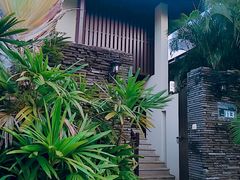 -三亚亚龙湾五号度假别墅酒店