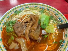 -金杨拉面王小吃面馆·牛三宝面·红烧牛肉粉