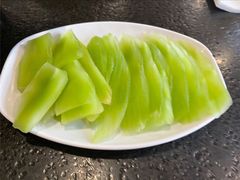 青笋-湘肠香火锅店(团结湖店)