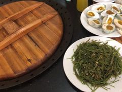 -铁锅炖灶台鱼老三炖鱼馆