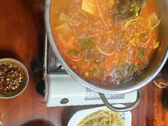 -苗湘食府(十年店)
