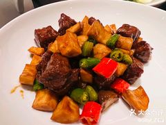 -通安客栈中餐厅·何家小馆