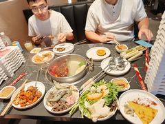 -魁牛·潮汕牛肉自助火锅(沈辽路万达店)