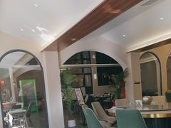 -何适山庄 ·可团建(水长城P2停车场店)