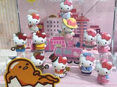 -泡泡玛特POPMART(侨福芳草地店)