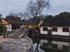 -鲁镇