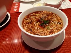 台式酸辣汤-鼎泰丰(新港中心店)