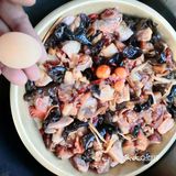 胡须鸡养足140天，吃杂粮的走地鸡味道美。