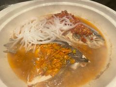 鲜烹泉水鱼头-三宝别院·村宴