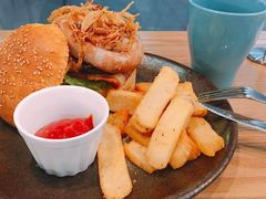 -HELLO 27 意面·沙拉·帕尼尼