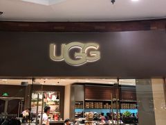 -UGG(燕莎奥特莱斯购物中心店)