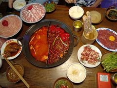 -萍姐火锅·公路夜市(武汉首店)