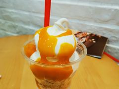 豪华杯芒果谷物巴菲-DQ·蛋糕·冰淇淋(科华王府井店)