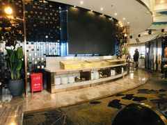 自助取餐区-粤海璇宫·木棉花高空旋转餐厅·聚会派对