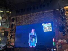 -胡桃里民谣酒馆