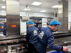 -小山羊功夫串·泰安烧烤·海鲜小炒老地摊店
