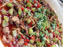 鲜椒叮叮兔-罗妈砂锅(四川成都奎星楼店)