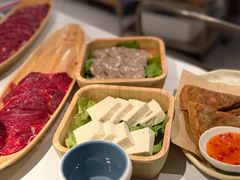 -左庭右院鲜牛肉火锅(京西大悦城店)