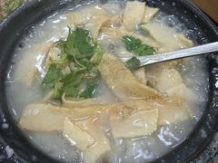 -官塘陈记鱼生·潮汕砂锅粥·潮汕生腌牛肉火锅(潮枫路总店)