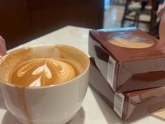 -Peet's 皮爷咖啡(杭州来福士店)