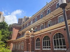 -香港大学