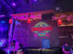 -喜鹊音乐酒馆(西街店)