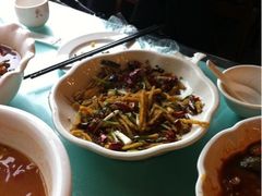 -同学酒楼(湖大琴园店)