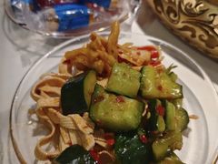 -坛宗剁椒鱼头(河西王府井店)