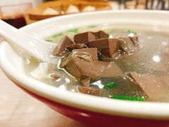 -珊珊小笼馆(仙霞路店)