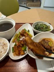 -爱悦月子中心·时光(武侯店)