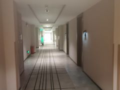 -曼谷一号酒店(深圳龙华大浪商业中心店)