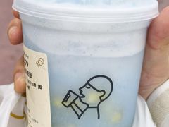 -喜茶(迪士尼小镇·平行宇宙店)