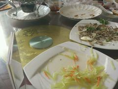 -溢心园香河肉饼总店