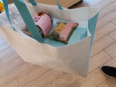 -好利来(靖江路店)