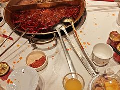 -小龙翻大江文化火锅(宽窄店)