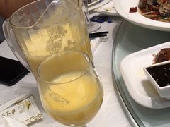 -香山湖家家宴(中山陵店)
