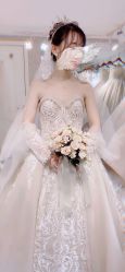-LOVINA洛维娜婚纱礼服
