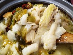 -周鱼小馆石锅酸菜鱼(活力汇店)