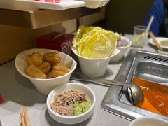 -海底捞火锅(奉化银泰店)