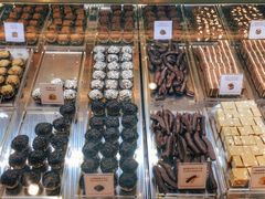 -VENCHI 闻绮(北京国贸商城店)