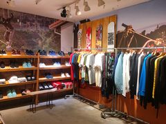 -聚点滑板SPOT SKATE(常熟路店)