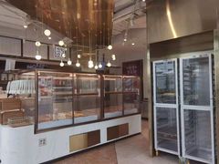 面包甜点陈列柜-奈雪的茶(观前街店)