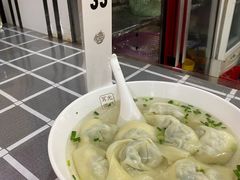 特色荠菜肉馄饨-潘国仙耳光馄饨(黄家阙路店)