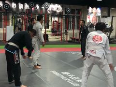 -格斗兄弟搏击健身训练馆(望京店)